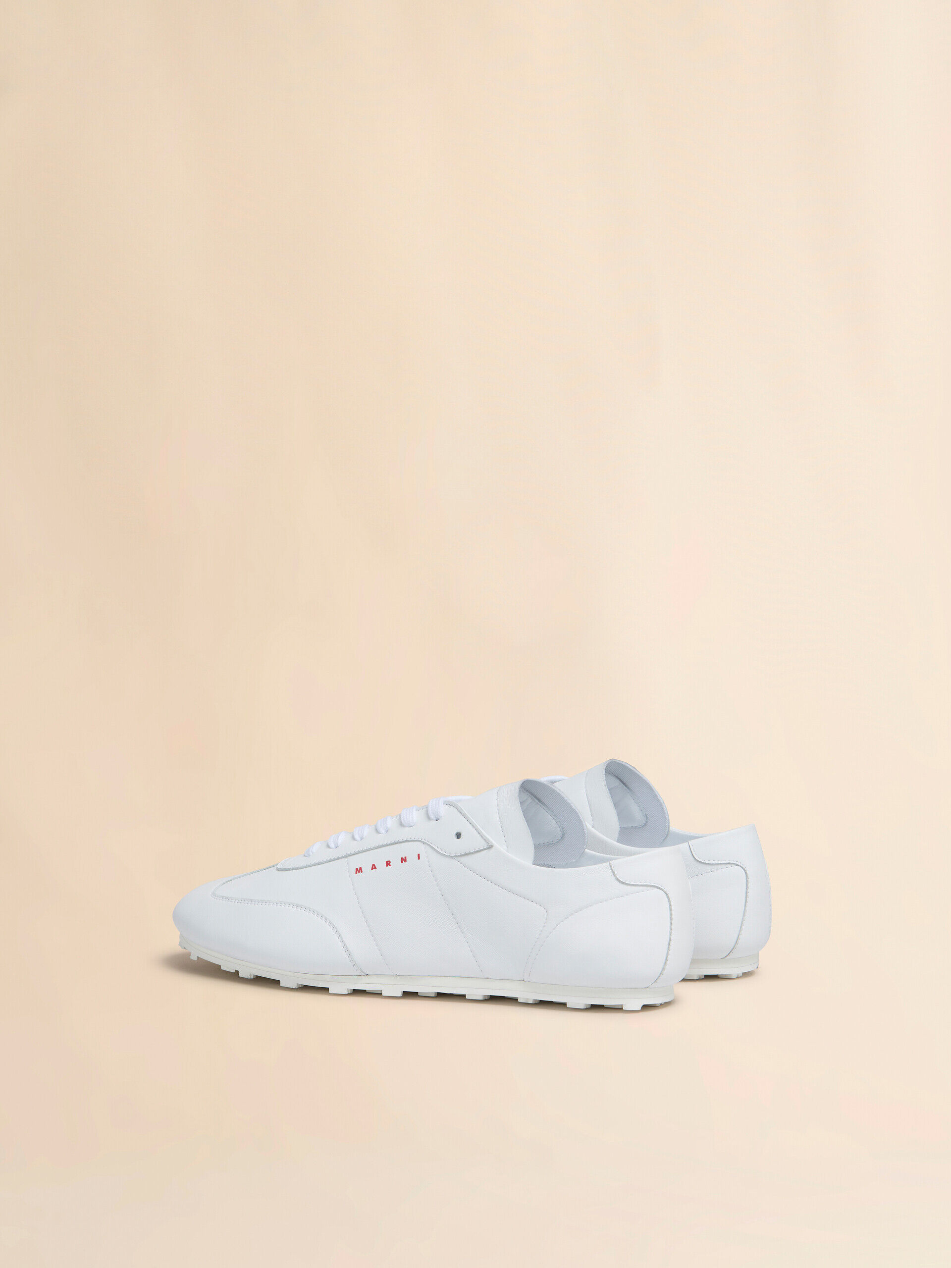 靴 MARNI ブラック ナッパレザー製 Softy Soccer スニーカー | Marni