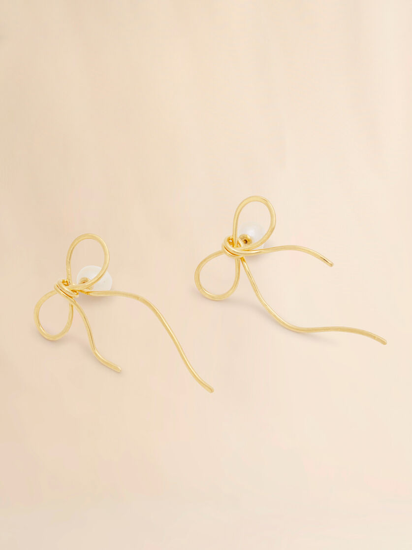 Golden Bow stud earrings - Earrings - Image 4
