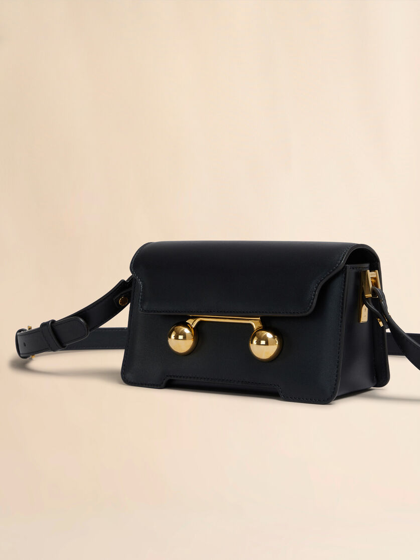 Blaue Trunkaroo Mini-Schultertasche aus Leder - Schultertaschen - Image 4