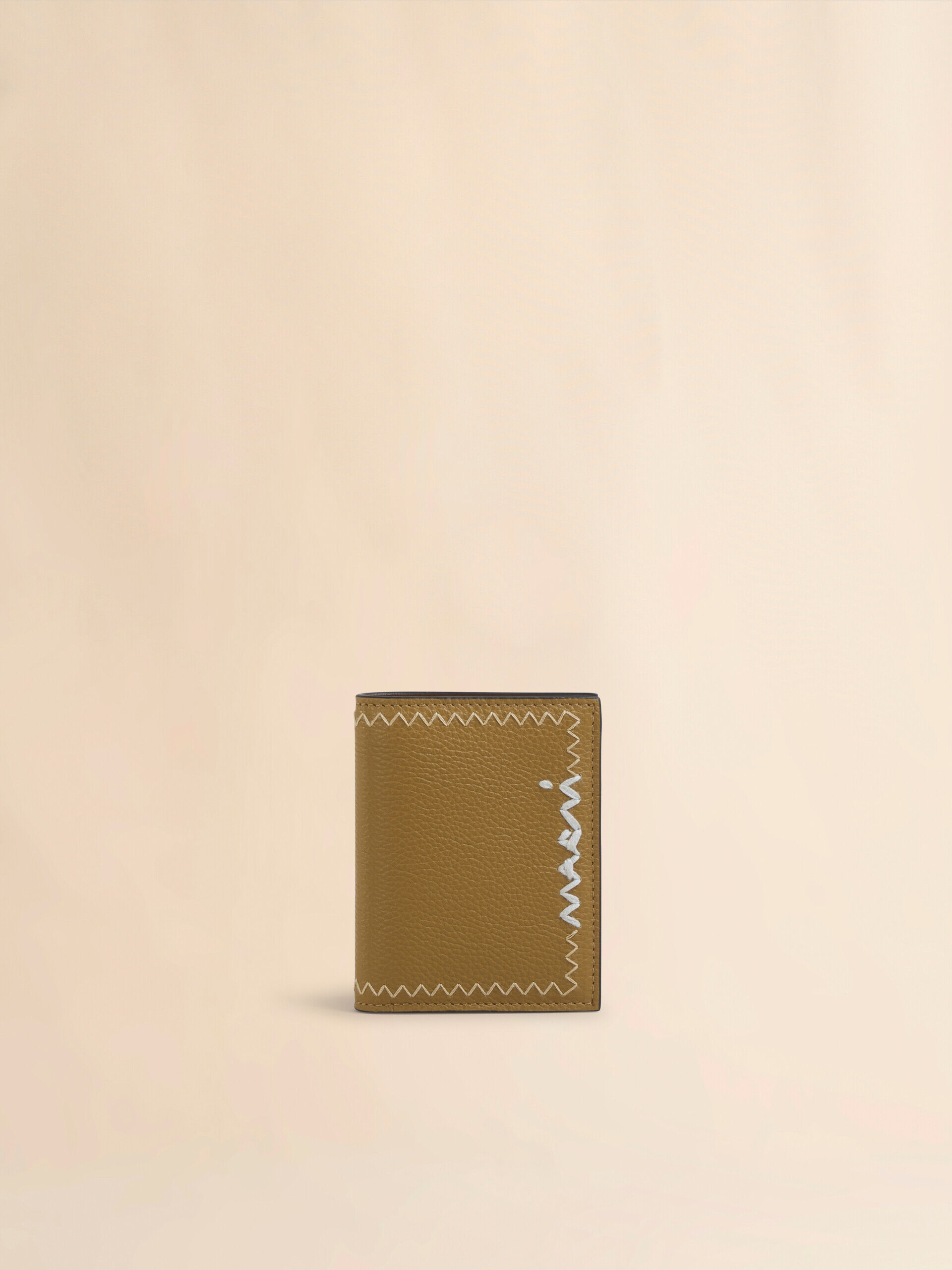 ブラウン 二つ折りウォレット、マルニメンディング刺しゅう | Marni