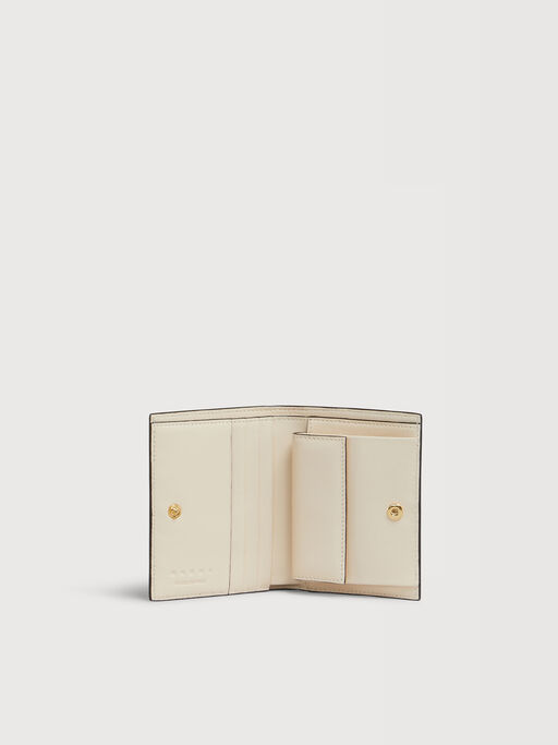 クリーム レザー製 Envelope 二つ折りウォレット - 財布