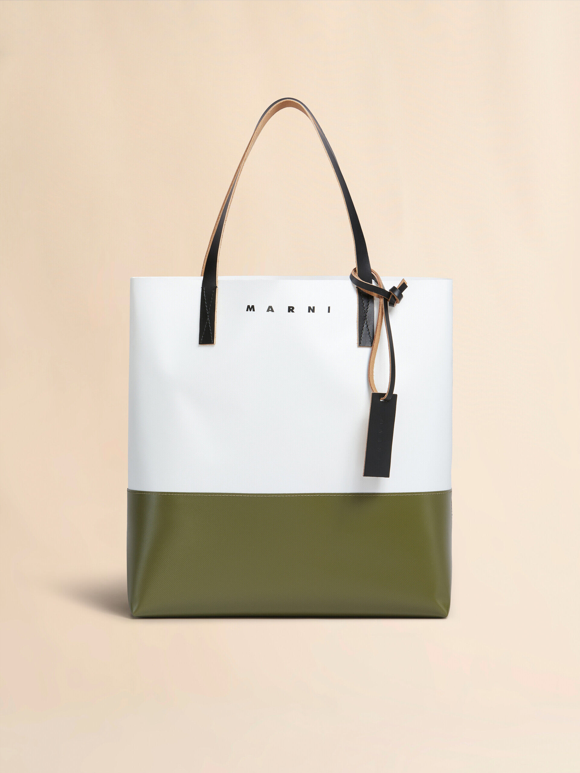 直営店☆MARNI☆SALE! MUSEO カラーブロック トートバッグ 2WAY 直営店☆MARNI☆ MUSEO カラーブロック トートバッグ 2WAY