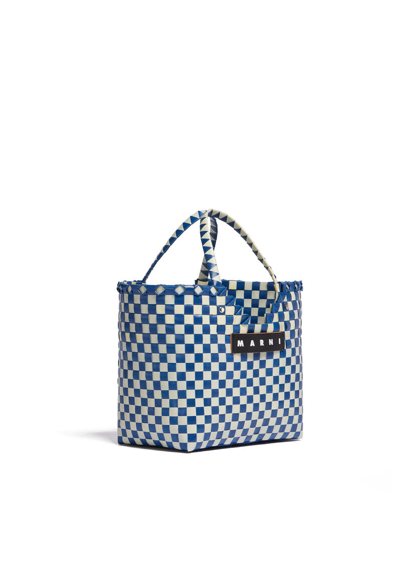 MARNI MARKET LOVE BASKET Tasche in Blau und Weiß - Taschen - Image 2