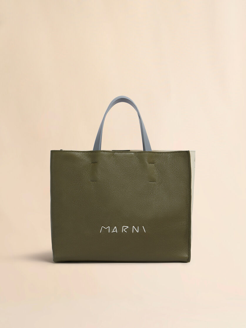 Tote Bag Museo Soft aus hellrosa und beigefarbenem Leder mit Marni Symbol Stickerei - Shopper - Image 1