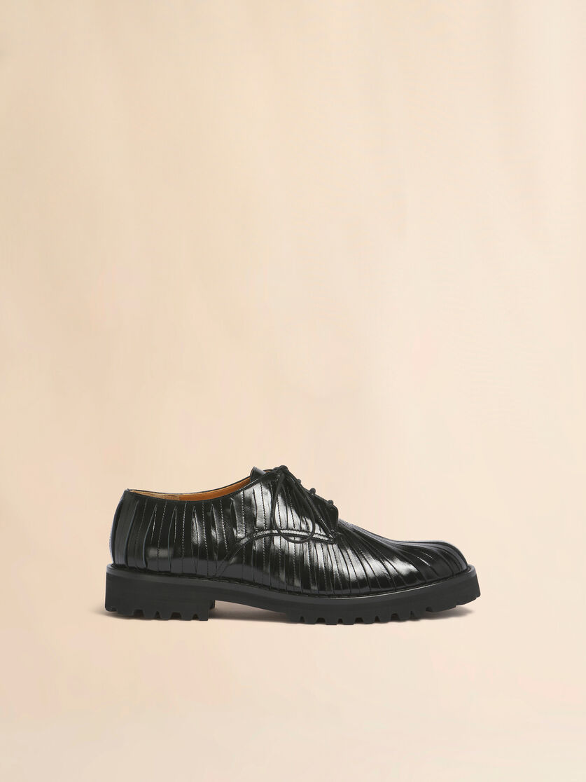 Black leather strip Derby shoe, Image 1