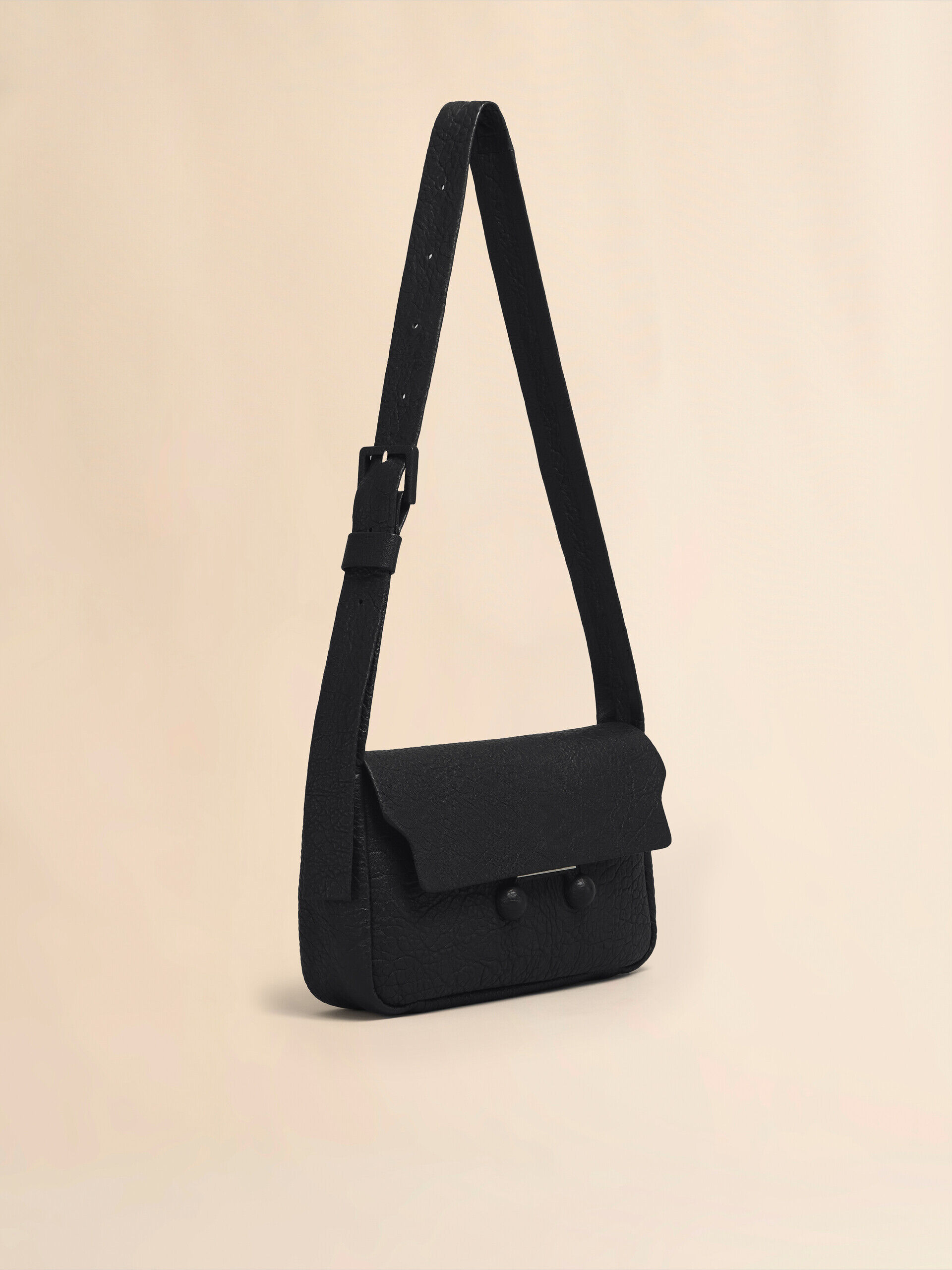 【国内発送関税込】【MARNI】ブラック ミディアム ムソーバッグ ブラック ナッパ製 ミディアム Trunkaroo ソフトバッグ | Marni