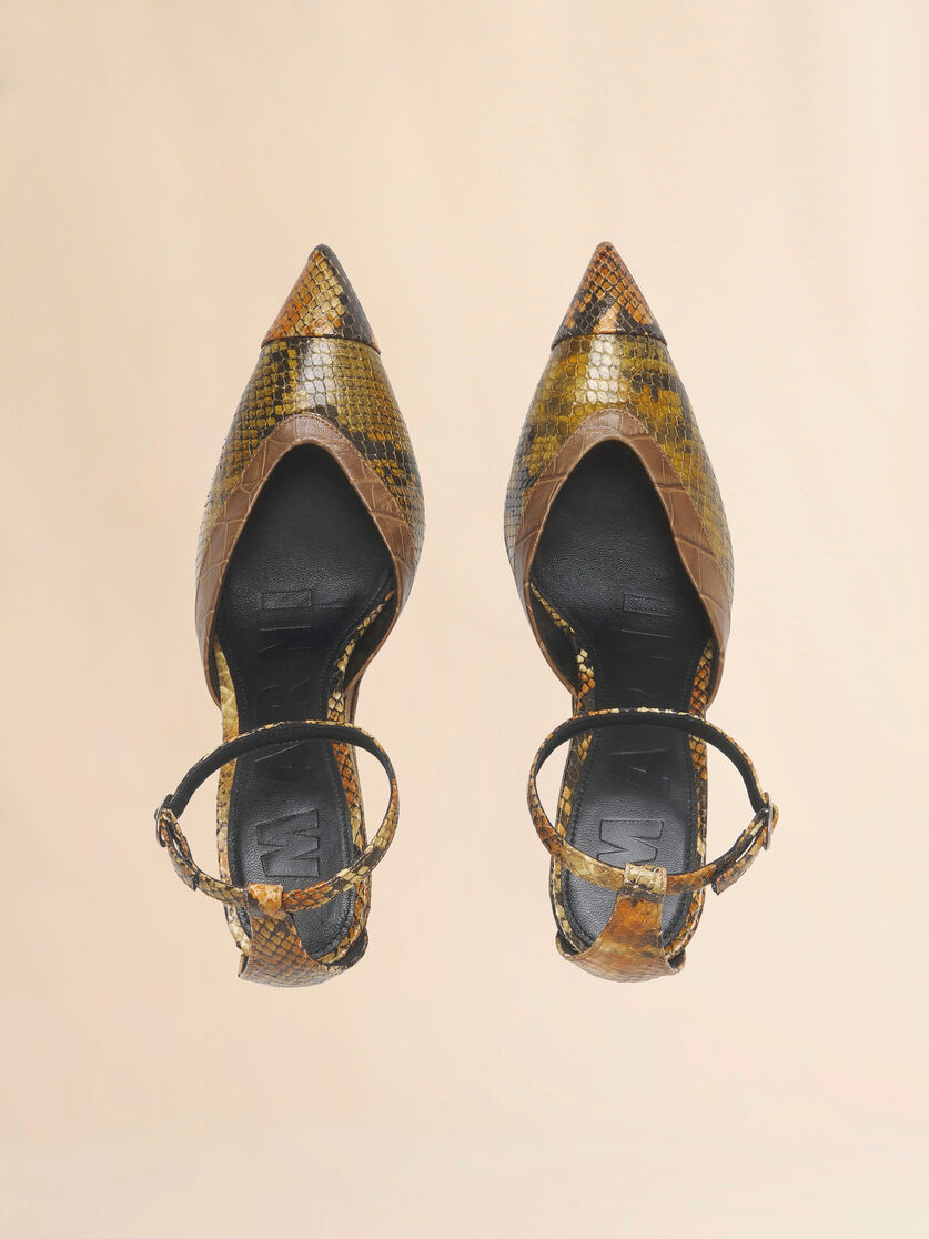 Brown leather pointed-toe wedge with mixed animal print - Pumps - Image 4
