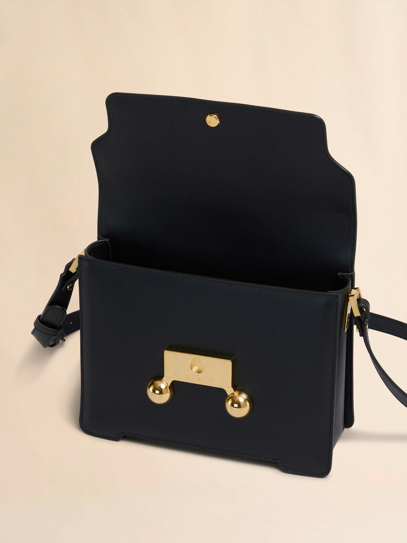 Blue leather Trunkaroo medium shoulder bag - Shoulder Bags - Image 3