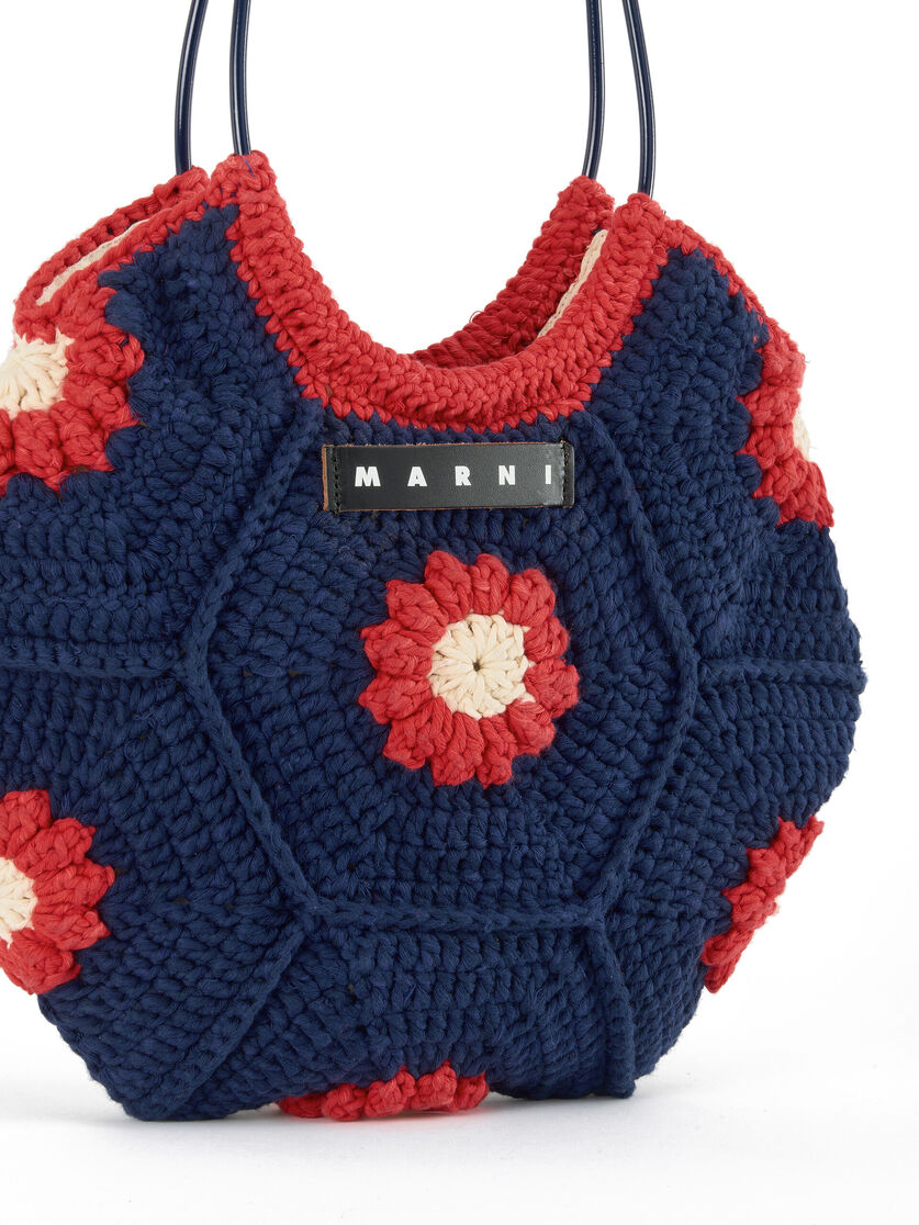 Sac à main MARNI MARKET en coton bleu à fleurs, réalisé au crochet - Sacs cabas - Image 4