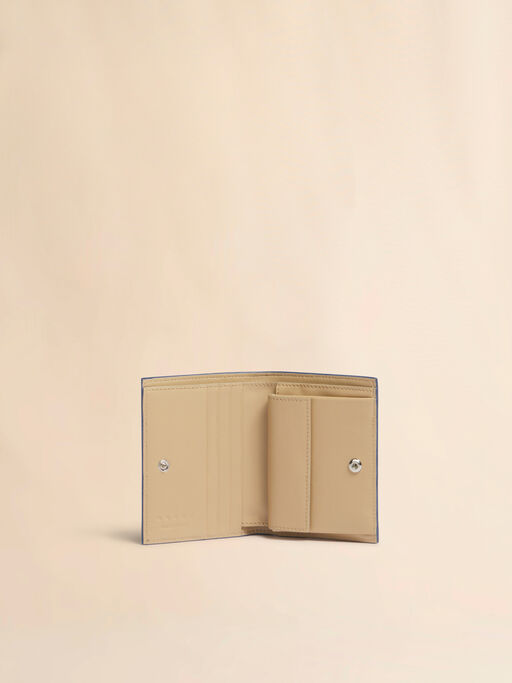 ブルー レザー製二つ折りウォレット、Marni Mending刺繍入り - 財布
