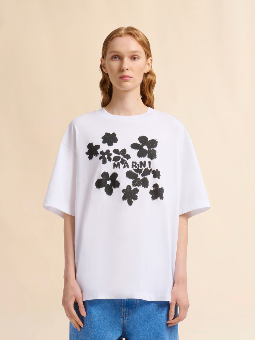 White cotton T-shirt with Daisy Garden print - T-shirts - Image 2
