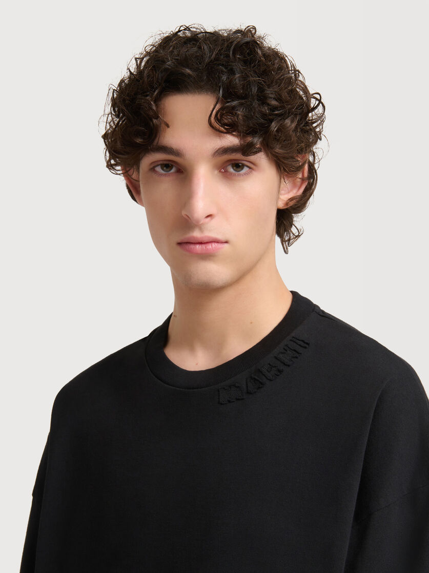 Black cotton long-sleeved T-shirt with patch logo, Image 5
