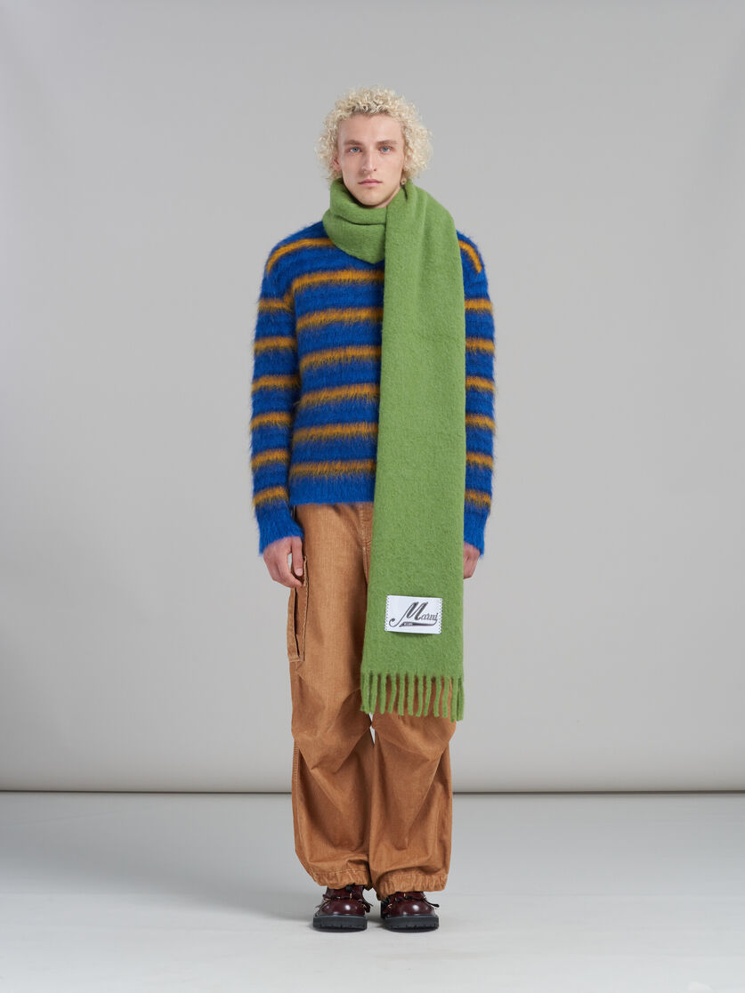 グリーン ブラッシュドアルパカ製スカーフ、フリンジ付き | Marni 