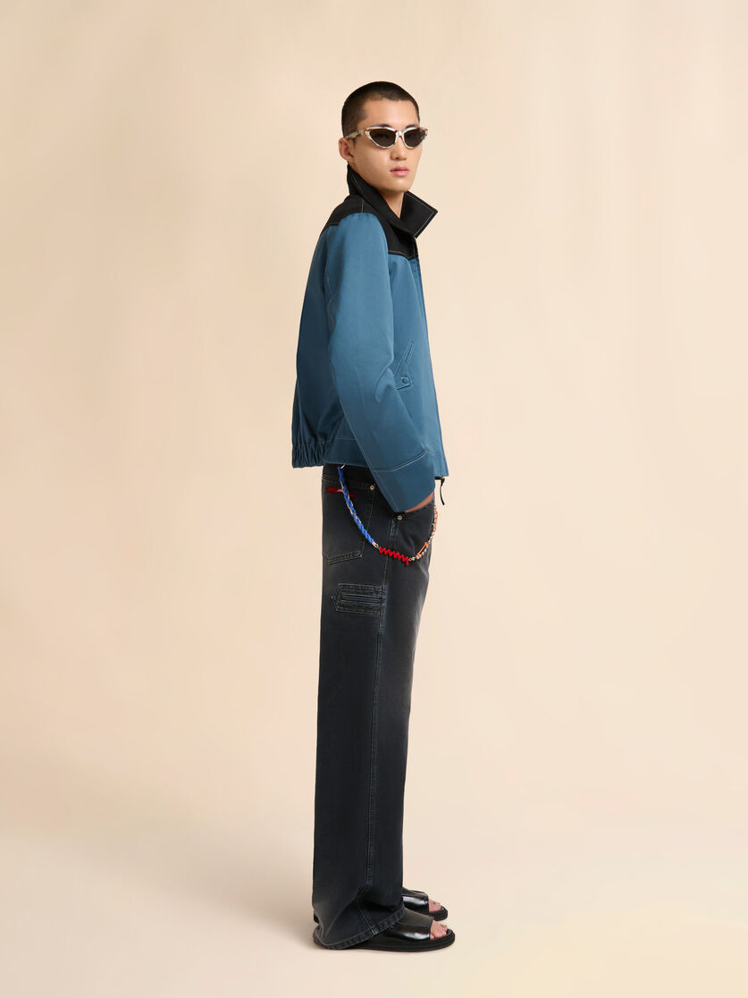 Wasserabweisende Baumwolljacke in Blau mit kontrastierendem Karree, Image 6