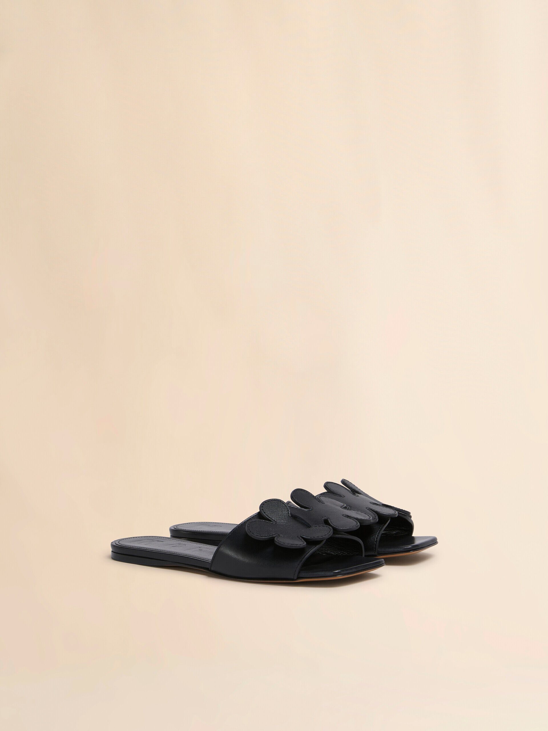 Black leather daisy sandal | Marni