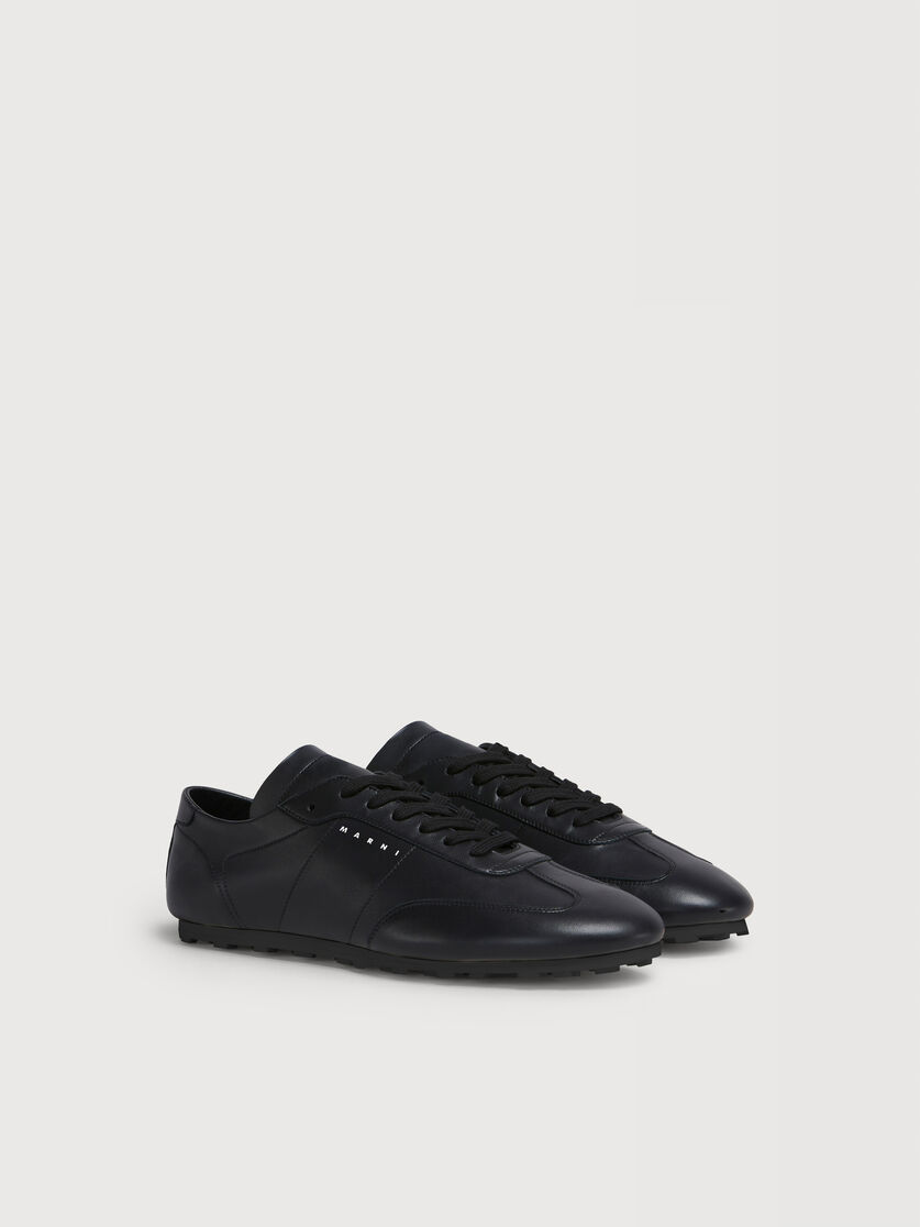 Sneakers Softy Soccer in nappa nera, Image 2