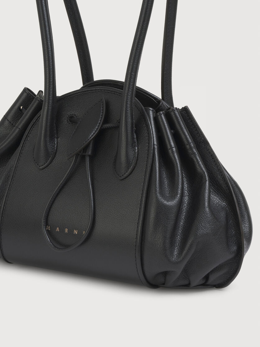 Black leather Tulipea Shoulder bag, Image 4