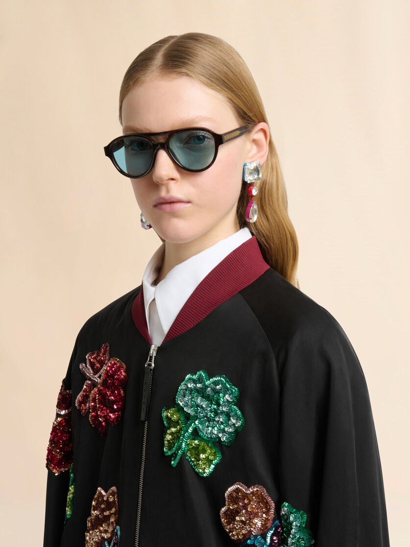 Black satin jacket with sequin flowers, Image 4