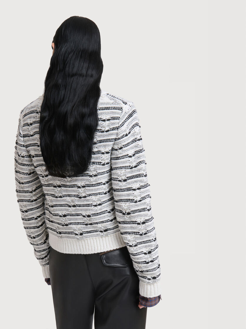 White and blue mixed stitch wool cardigan, Image 4
