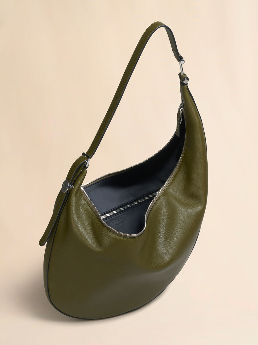 Schwarze kleine Hobo-Tasche Dot aus Leder - Schultertaschen - Image 4