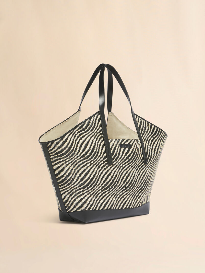 Black raffia-effect Waves tote bag, Image 6