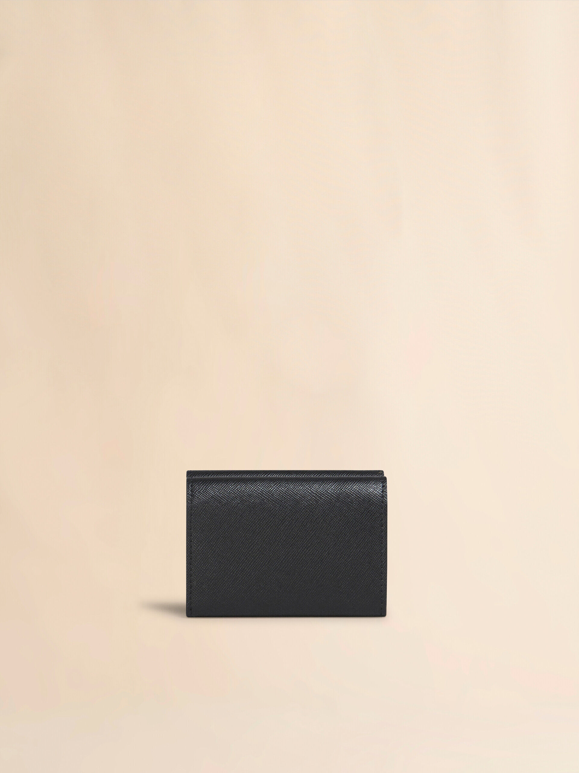 コインケース付【MARNI】ロゴ入り 三つ折り財布 ブラック サフィアーノレザー製三つ折りウォレット | Marni