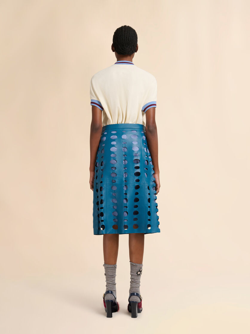 Blue nappa leather skirt with cut-out detailing, Image 3
