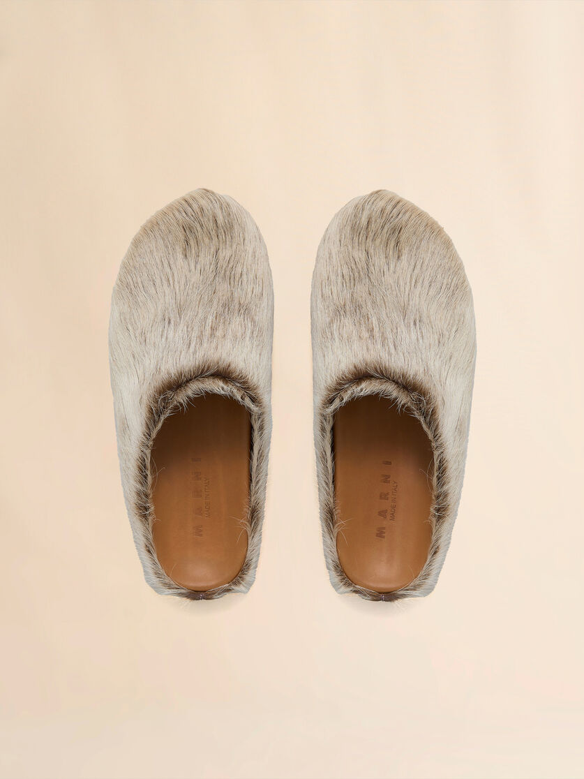 Blue-grey long hair calfskin Fussbett sabot - Clogs - Image 4