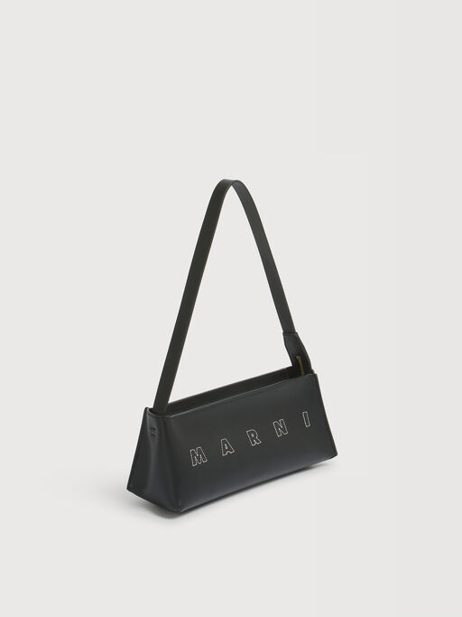 ブラックレザー Museoポシェットショルダーバッグ - ショルダーバッグ