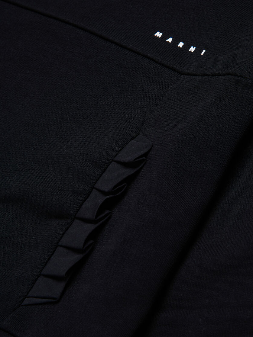 Black cotton sweatshirt with ruffle pockets, Image 4