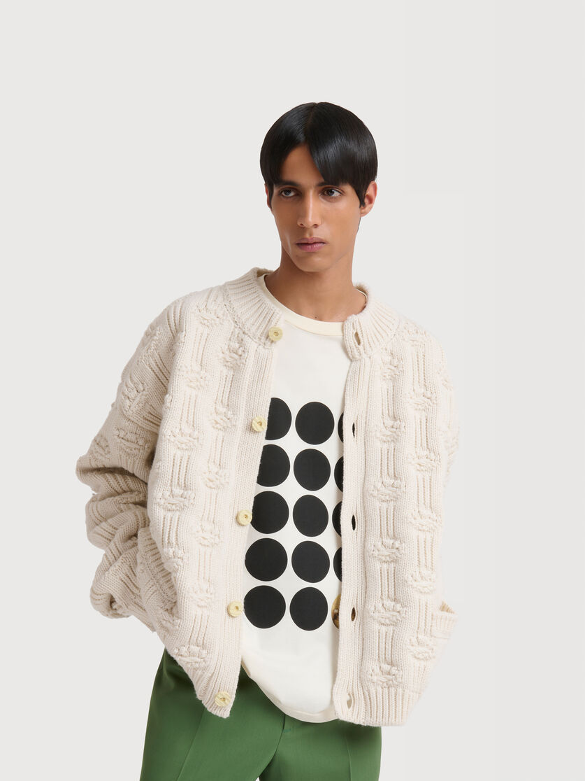 White cotton T-shirt with planet print, Image 4