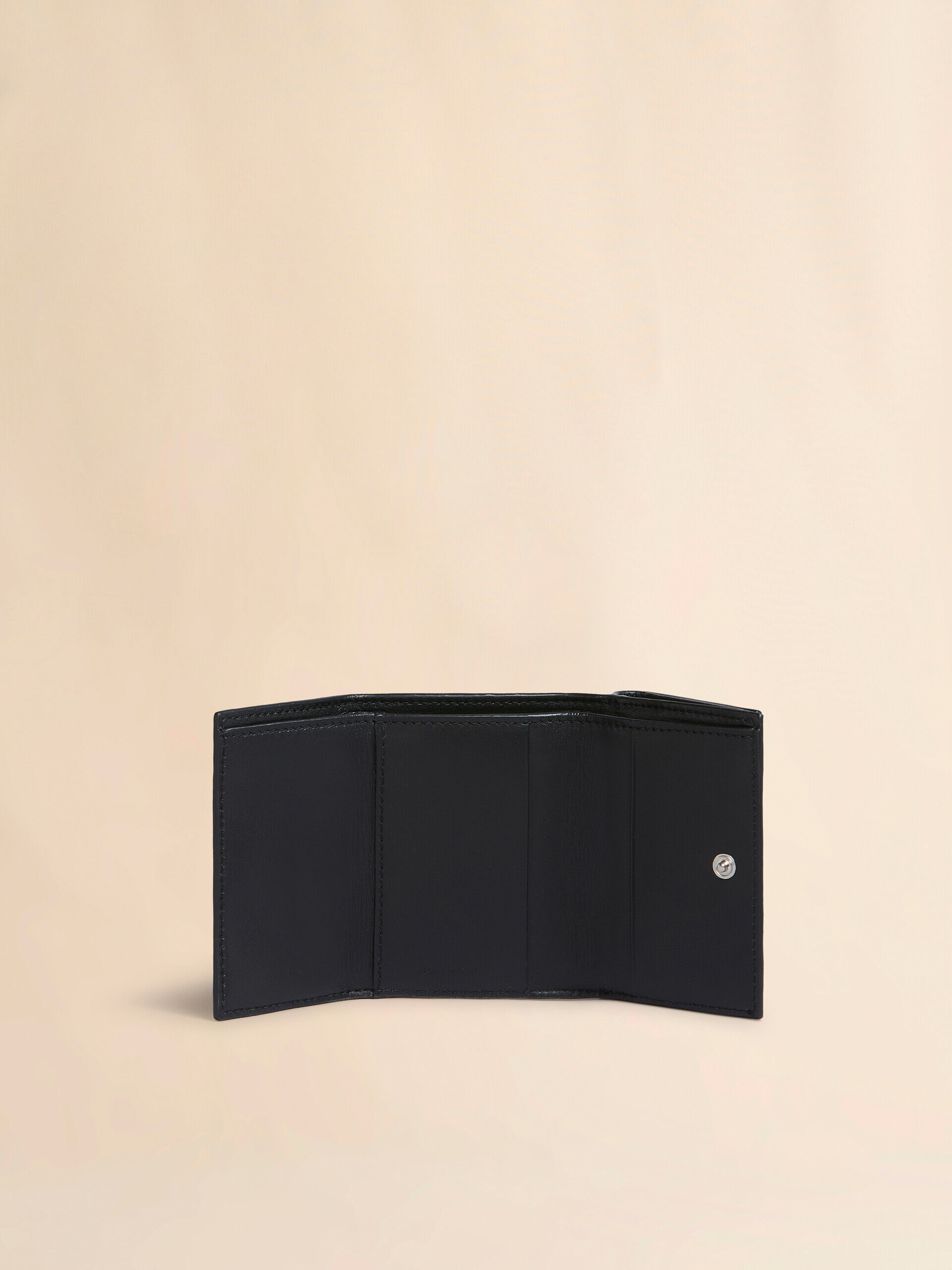 即発 MARNI レザー メンディング 三つ折りウォレット ブラック レザー製 三つ折りウォレット、マルニメンディング | Marni