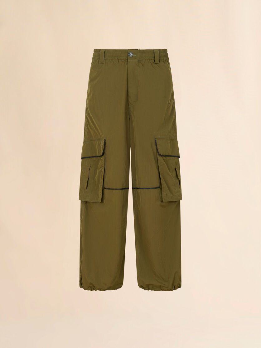 Green crinkled nylon cargo trousers with contrast piping, Image 1
