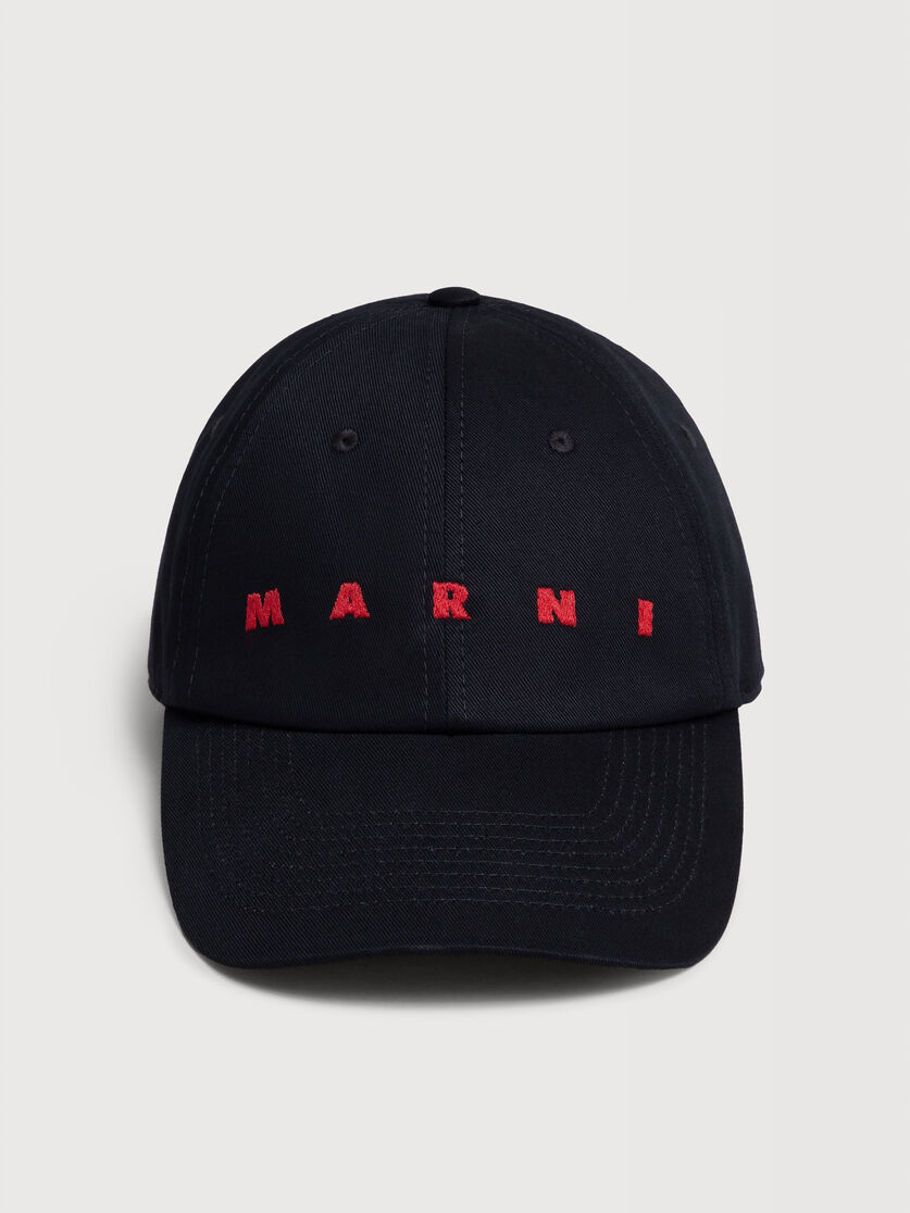 Black organic gabardine baseball cap with embroidered logo, Image 3