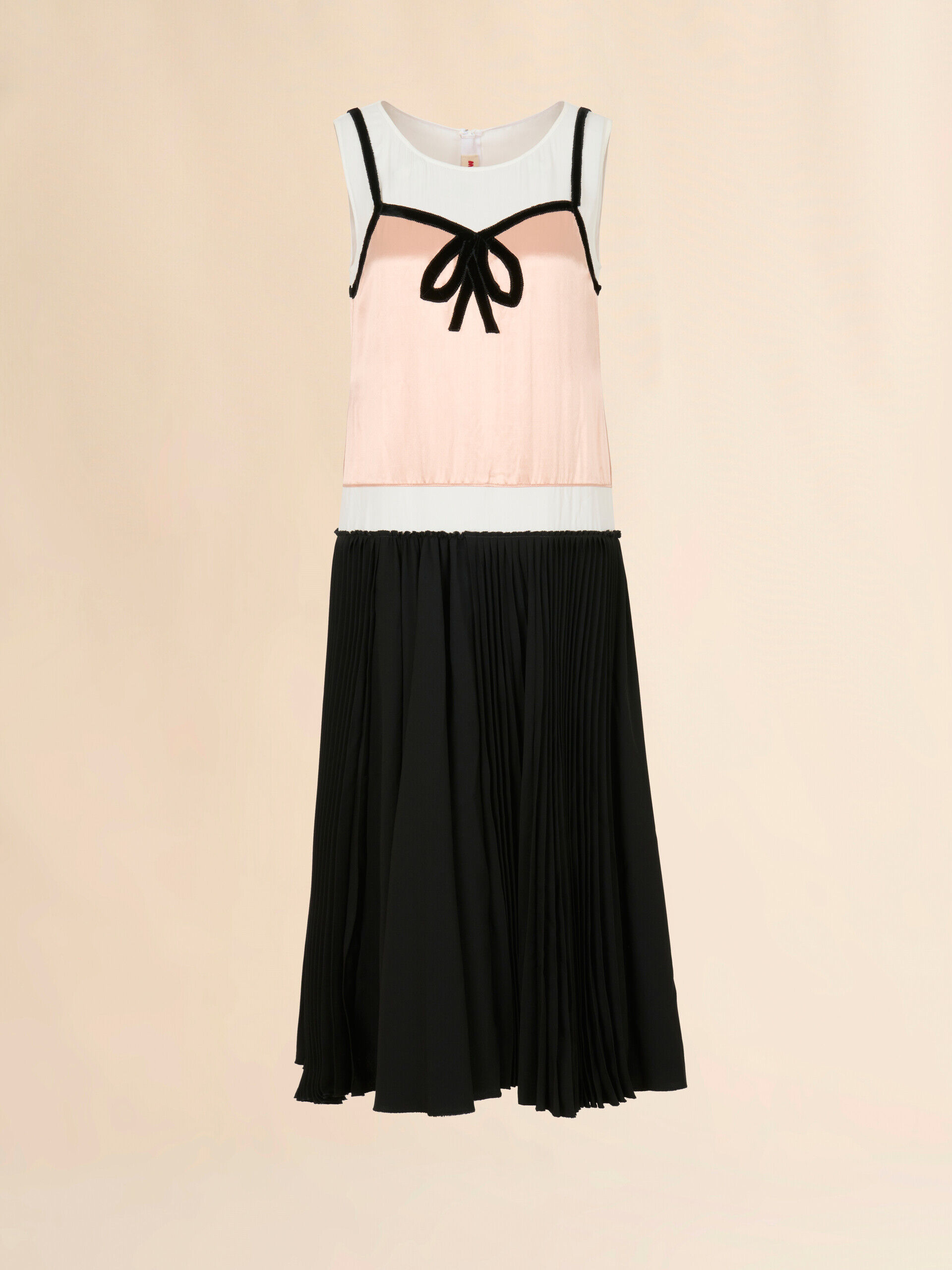 Andmary Ann ribbon pleats dress ribbon dress andmary ファッション