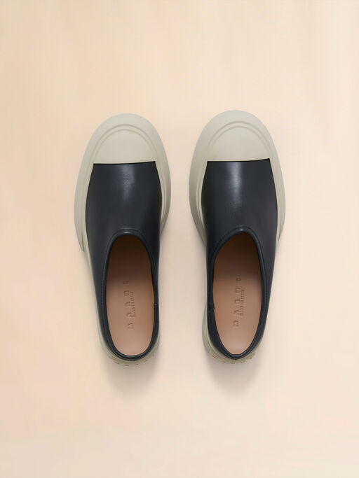 Black leather Pablo sabot - Sneakers
