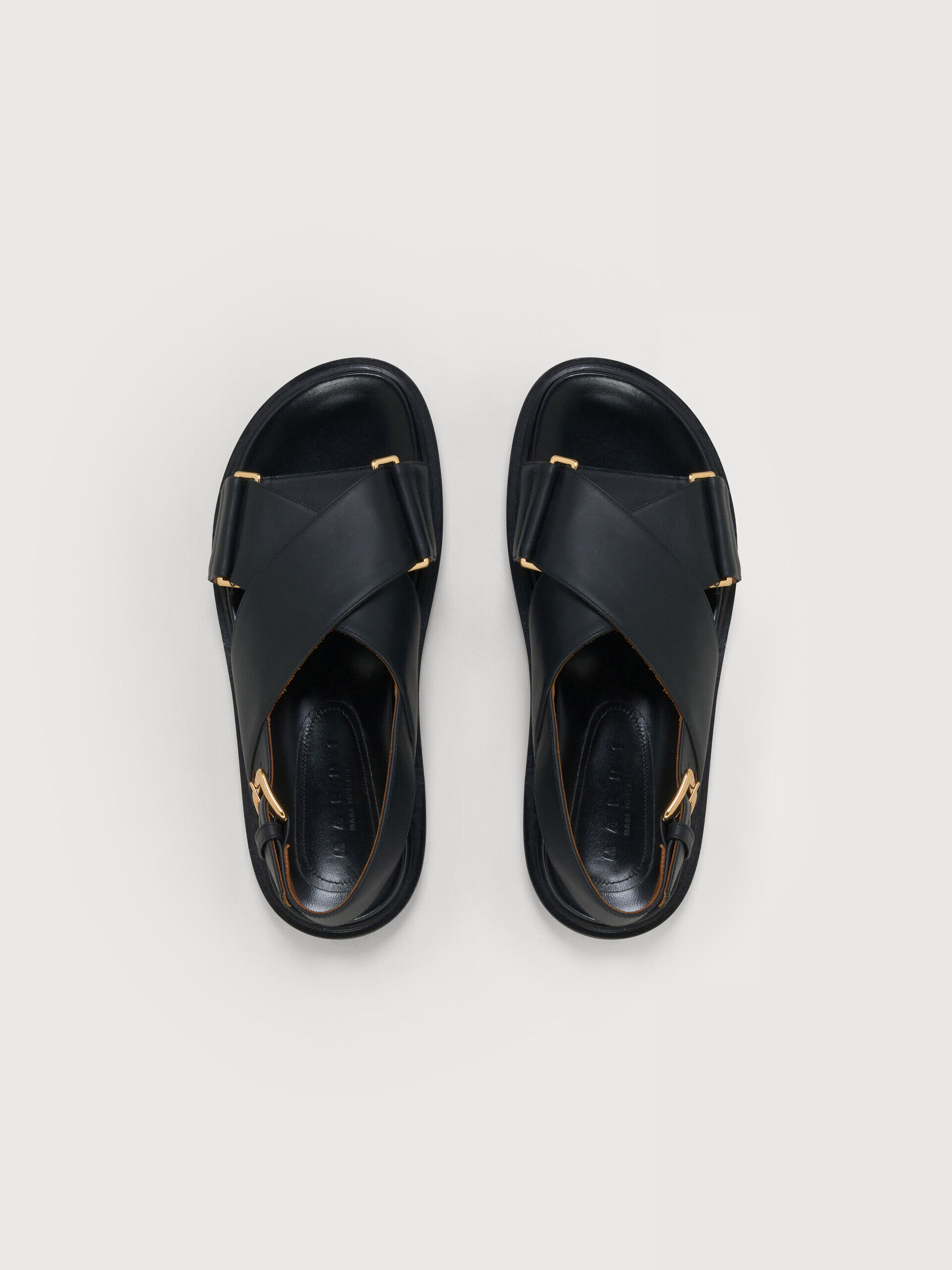 ブラック レザー製 フスベット | Marni