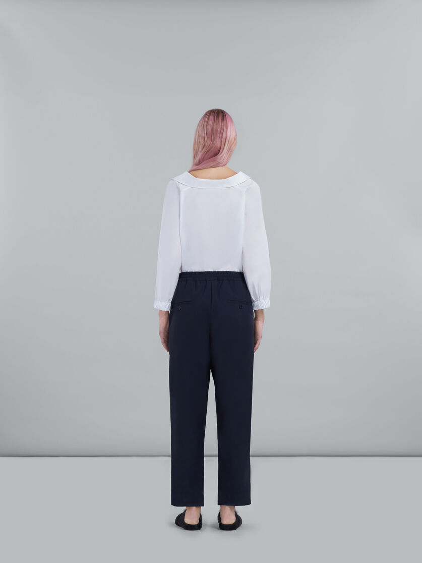 Cropped trousers in blue tropical wool - Pants - Image 3