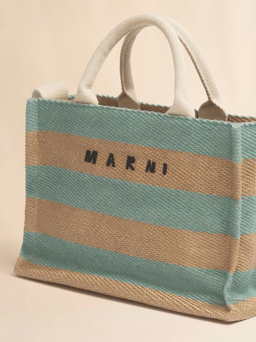 ブルー ナチュラル ストライプ柄ラフィアエフェクトスモール トートバッグ、刺繍ロゴ入り - ショッピングバッグ - Image 5