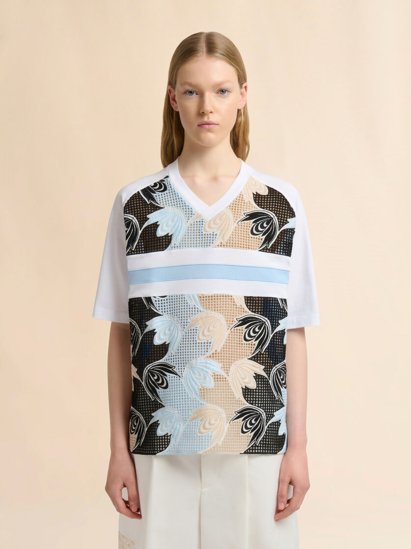 White cotton T-shirt with broderie anglaise front, Image 2