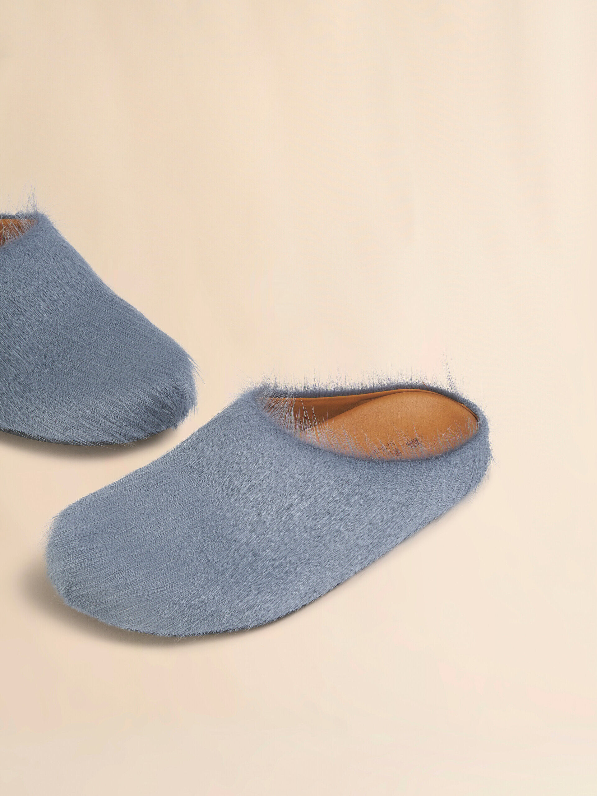Blue long hair calfskin Fussbett sabot | Marni