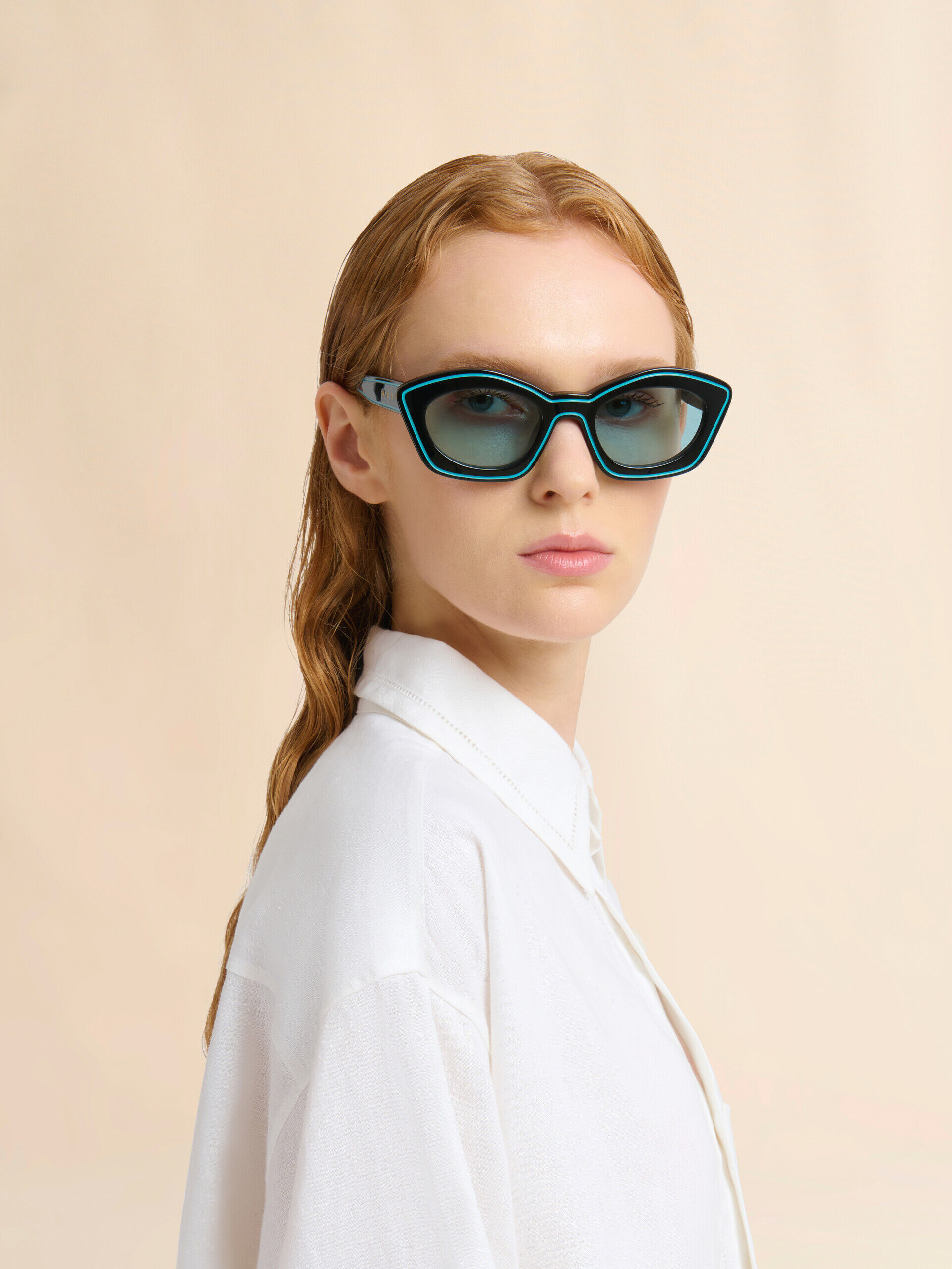 MARNI CURVE ME102S キャットアイサングラス マルニ MARNI CURVE ME102S キャットアイサングラス マルニ Marni CURVE