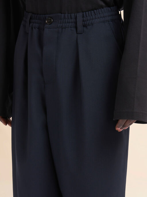 Cropped trousers in cool wool with drawstring at the waist - Pants