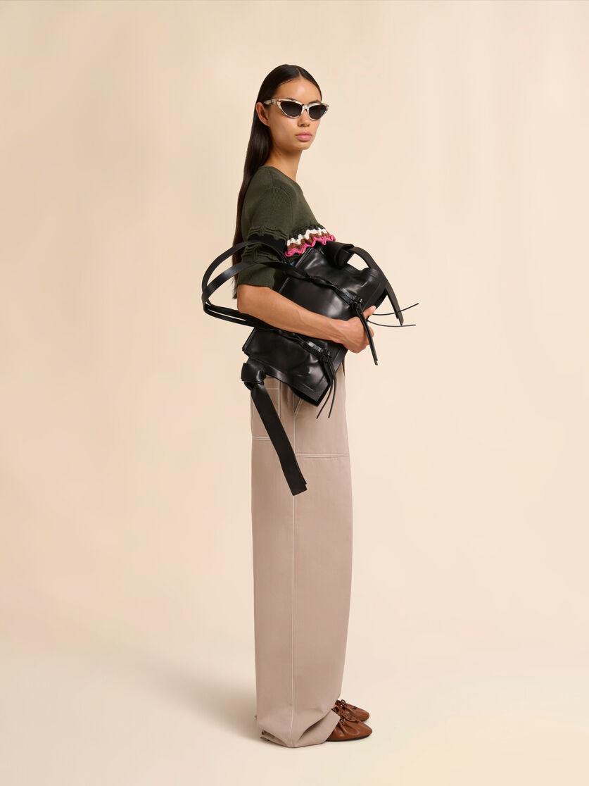Beige gabardine trousers with paperbag waist, Image 5