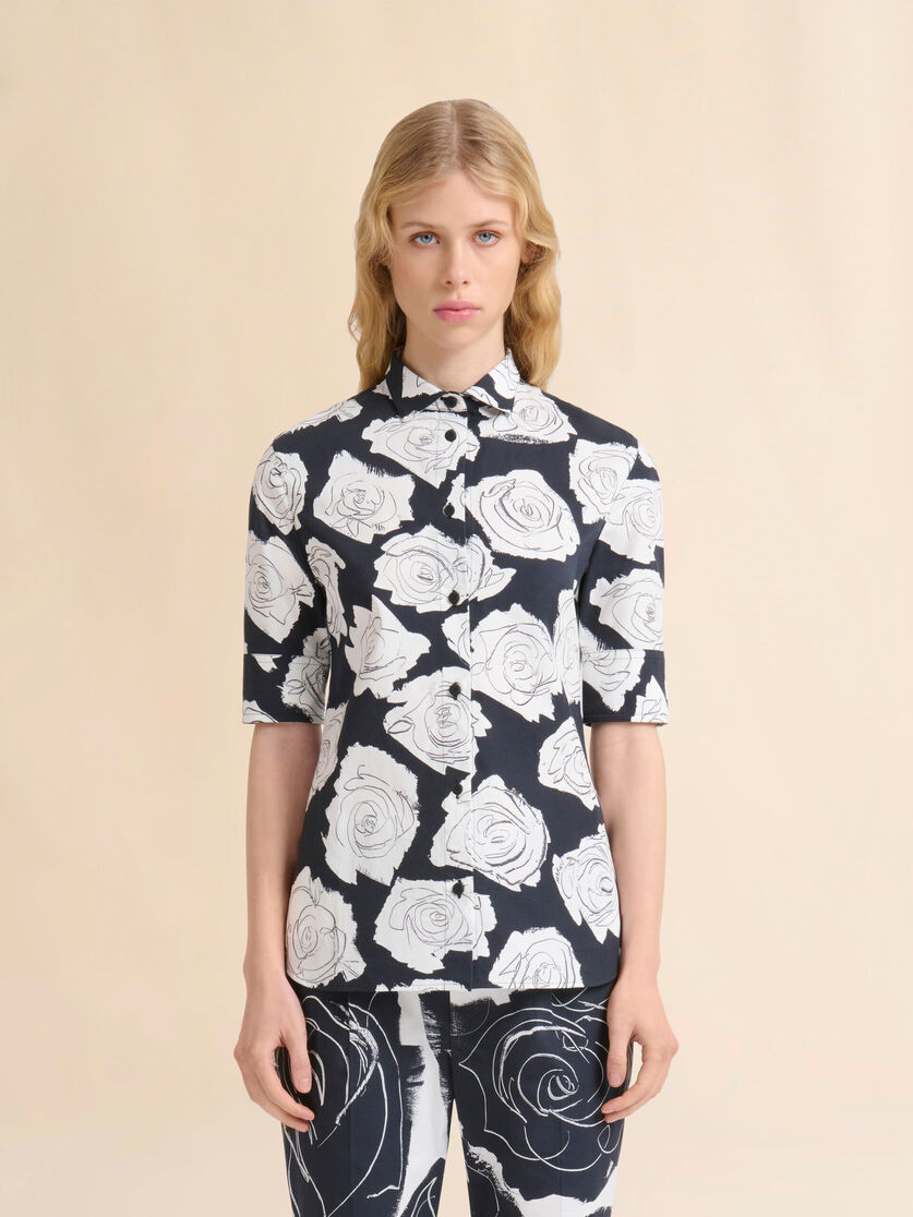 Black poplin short-sleeve shirt with Luna print - Shirts - Image 2
