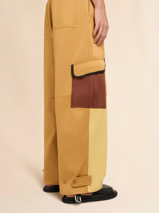 Brown water-repellent gabardine colour-block cargo trousers - Pants