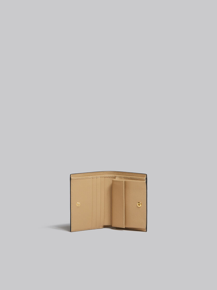 ティーグリーン、ライムストーン、ライトキャメル　サフィアーノレザー製二つ折りウォレット - 財布 - Image 2