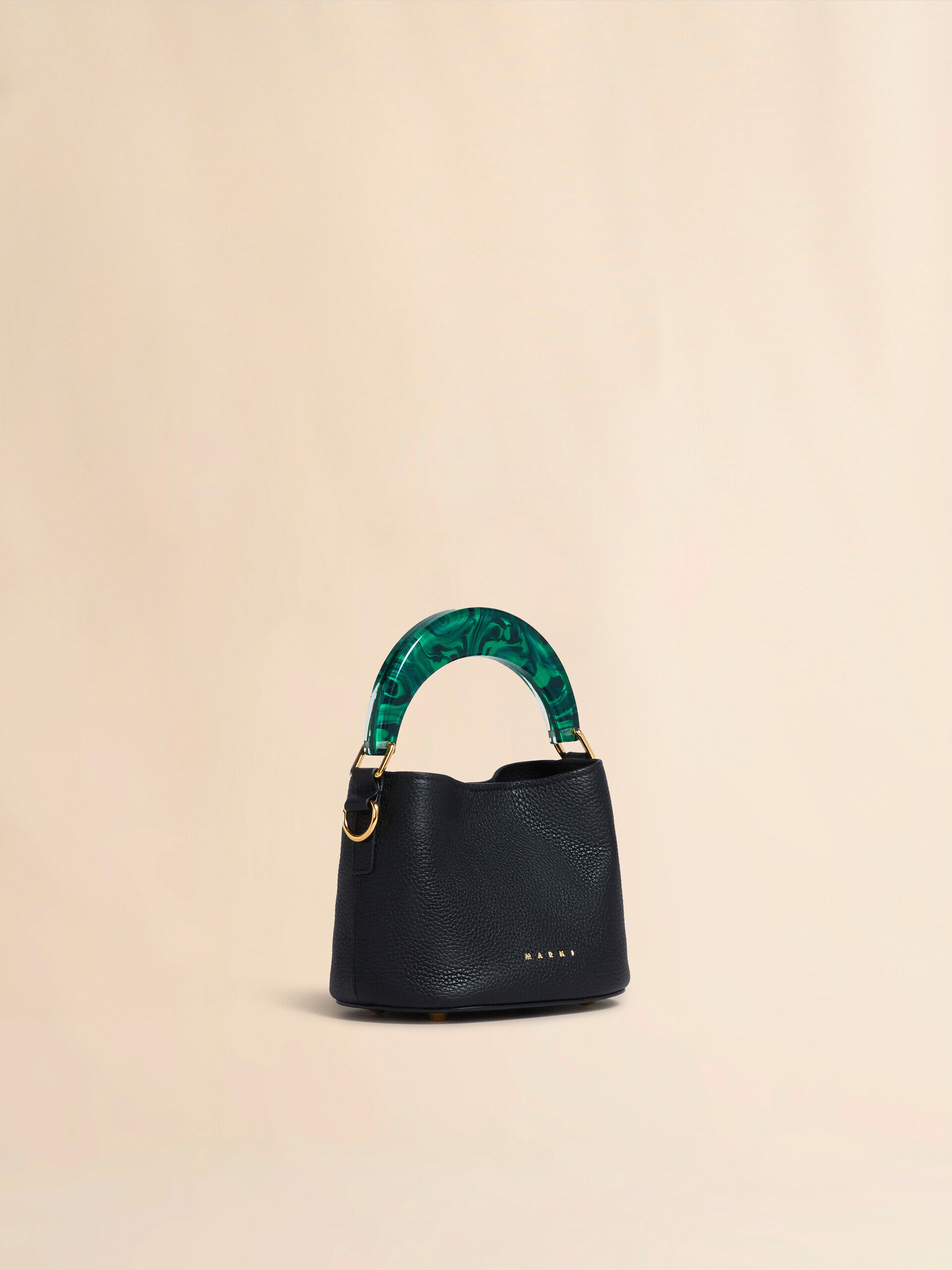 ブラック レザー製Veniceミニバケットバッグ | Marni