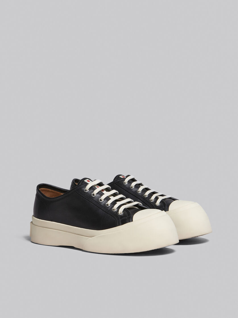 ブラック ナッパレザー PABLOレースアップスニーカー | Marni