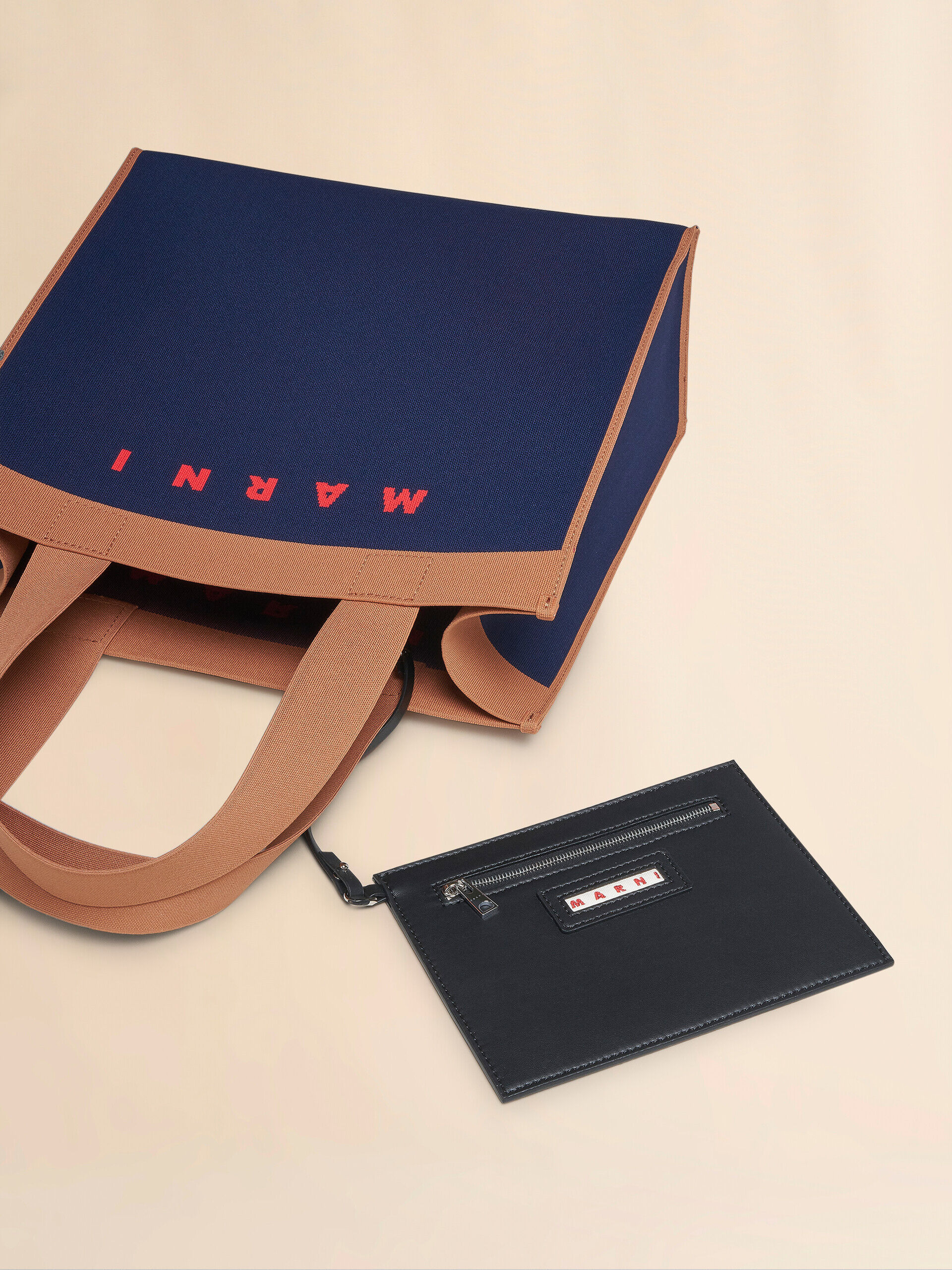 【関税＆送料込み】Marni Logo Shopping Bag Tribeca shopping bag in blue and black | Marni